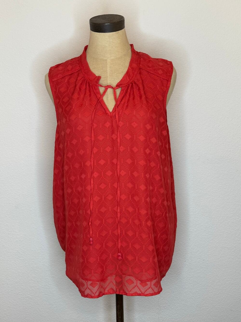 Daniel Rainn Red Casual Sleeveless Blouse Top Shirt Size L